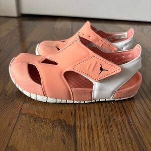 Air Jordan Flare PS 'Light Madder Root' Size 8C